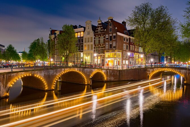Private Bus Tour in Amsterdam City - Anne Frank House: A Guided Visit With Real Emotional Weight