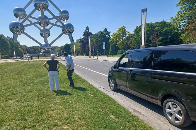 Private Business-Class Transfer: Amsterdam to Brussels in Luxury - A quick note on the odd route line in the details