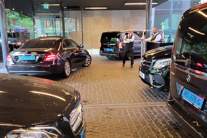 Private Car or Minivan Amsterdam to Schiphol Airport - Key Highlights Before You Go