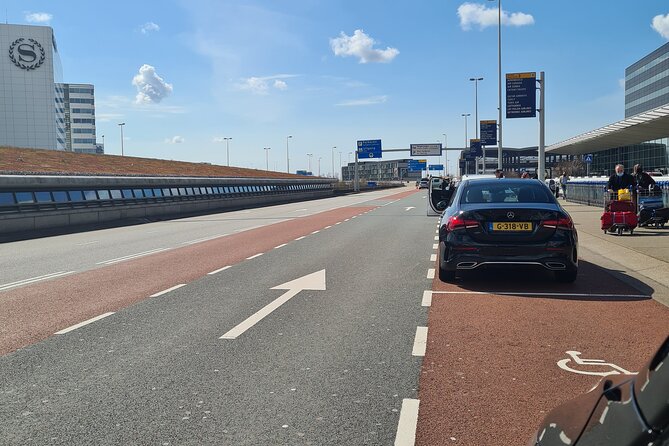 Private Car or Minivan Amsterdam to Schiphol Airport - Price and Value: $72.23 Per Group, No Hidden Charges