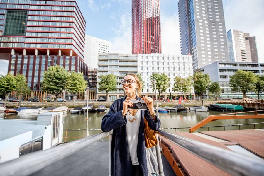 Private Day Tour of Amsterdam's Old Town Highlights by Car - Who should book this private car tour, and who might skip it