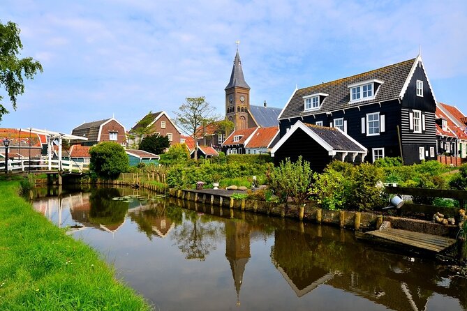 Private Excursion to Zaanse Schans, Edam, Volendam and Marken - Stop 2, Edam: a small town that lets you breathe