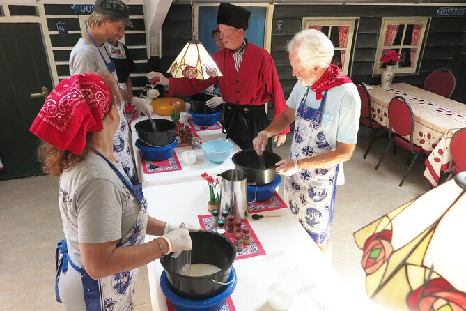 Private Farmhouse Cheesemaking Workshop - The press time plan: why tastings and touring happen while your cheese works