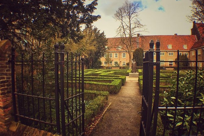 Private full-day tour of Delft and Rotterdam from Amsterdam - Why Delft and Rotterdam pair so well in one day