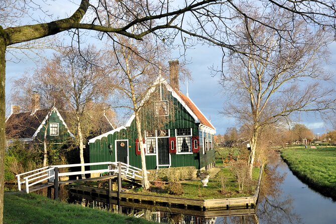 Private Guided Half Day Tour in Zaanse Schans from Amsterdam - The timing from Amsterdam to the Zaan dike, and why it matters
