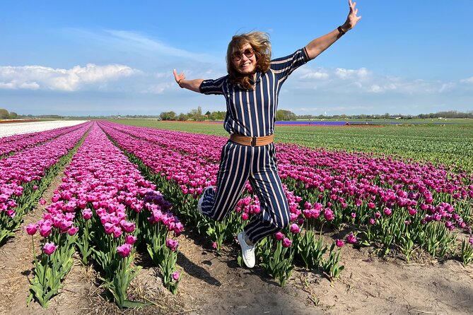 Private Guided Keukenhof Gardens and Zaanse Schans Tour - Price and value for a $480.63 private day