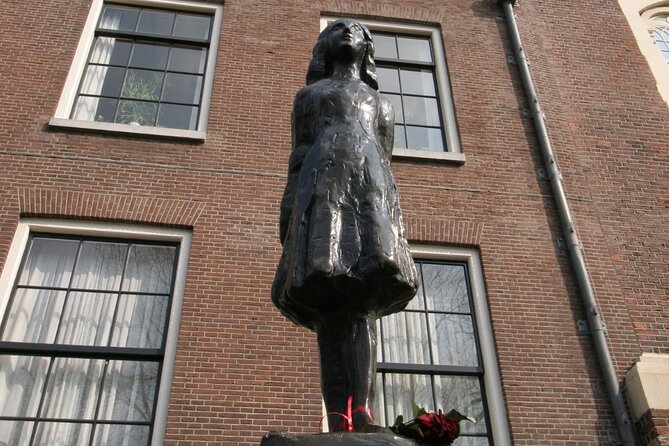 Private Jewish tour of Amsterdam with local tour guide - Anne Frank House area, where the story starts (but entry is separate)