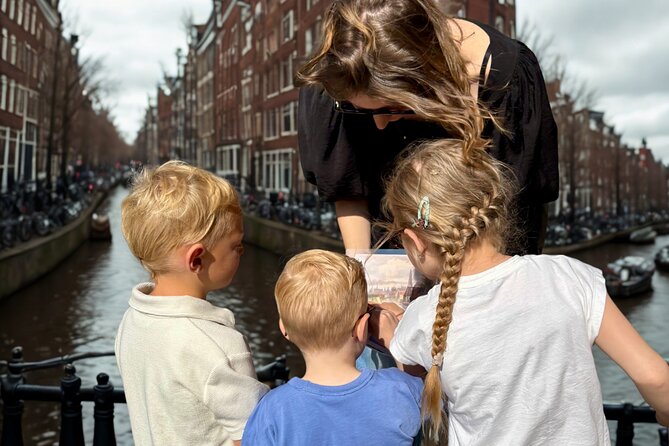 Private Kids Tour Amsterdam - Anne Frank House: where she hid for two years