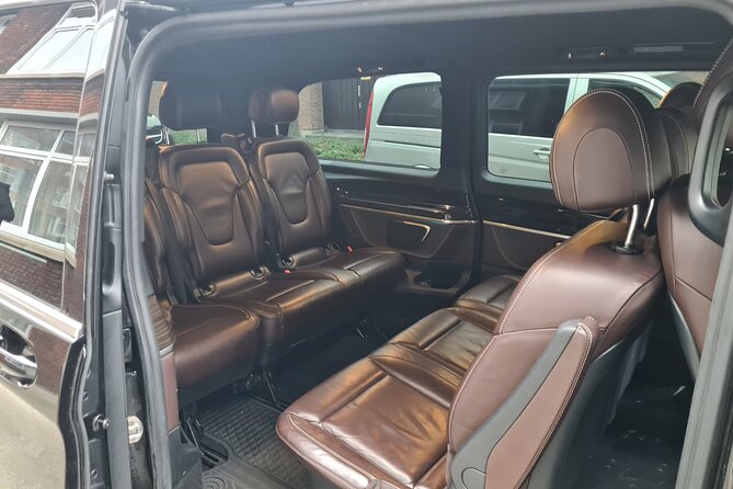 Private Minivan Sightseeing Tour in Amsterdam - Making it work with your driver: how to avoid the common letdowns