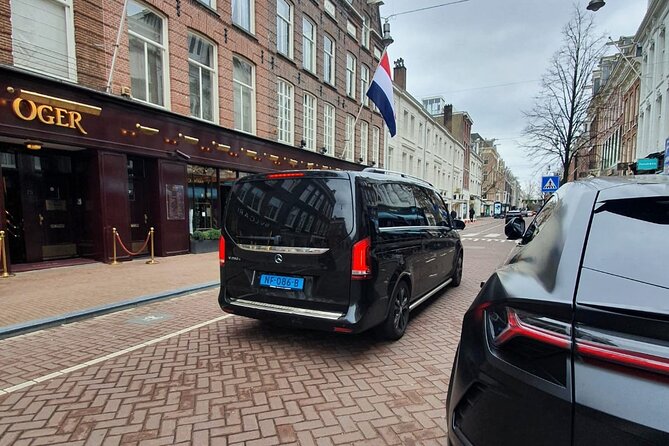 Private Minivan transfer to Rotterdam - How door-to-door pickup gets you out of Amsterdam fast