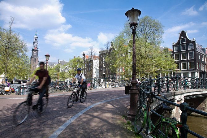 Private Morning or Afternoon Bike Tour of Amsterdam's City Center - Dam Square, museums, and the Anne Frank House area by bike