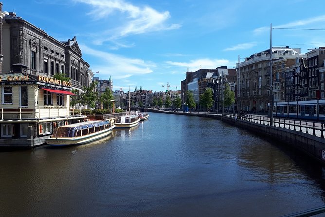 Private Morning or Afternoon Bike Tour of Amsterdam's City Center - Vondelpark: the slow, shaded reset you will feel in your legs