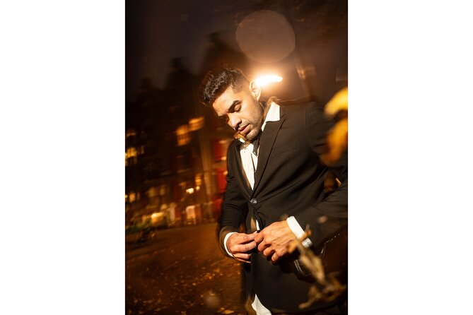 Private Photo Session in Amsterdam - Meeting at Damrak 13-15, and Why the Dancing Houses Matter