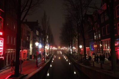Private red light district & coffeeshop tour with a local