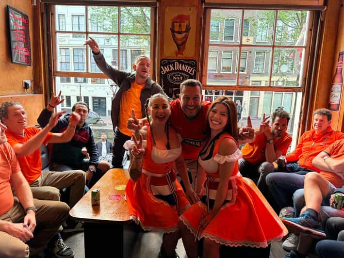 Private Red Light Tour City Center with Beer Maid Guide - What You Really Get for $24