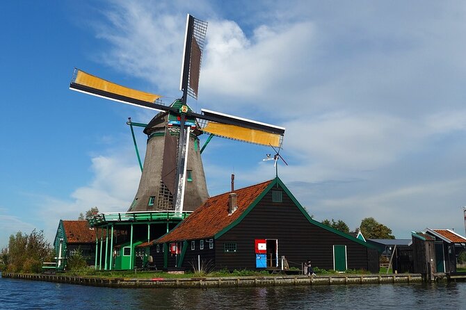 Private Tour Keukenhof Flowers, Windmills, Cheese from Amsterdam - Transportation and comfort: private Mercedes pickup helps you actually enjoy the route