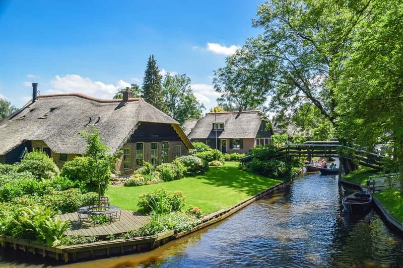 Private Tour of Giethoorn (Dutch Venice) & Batavia Land - Price and Value for a Private 8-Hour Day