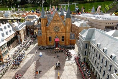 Private Tour The Hague and Delft incl. Mauritshuis from Amsterdam