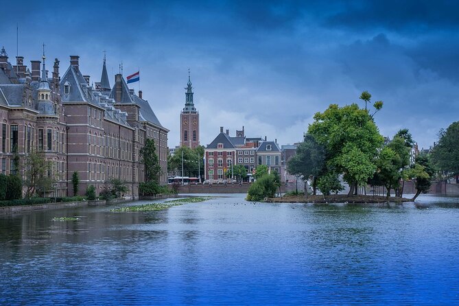 Private Tour The Hague and Delft incl. Mauritshuis from Amsterdam - Lunch breaks in The Hague and Delft: keep your time flexible