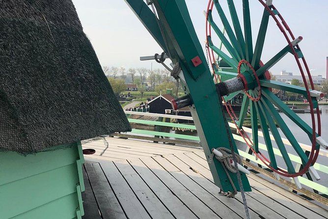 Private tour to Giethoorn, the Windmills, Cheese from Amsterdam - Catharina Hoeve cheese farm: unlimited tasting and Henri Willig flavors