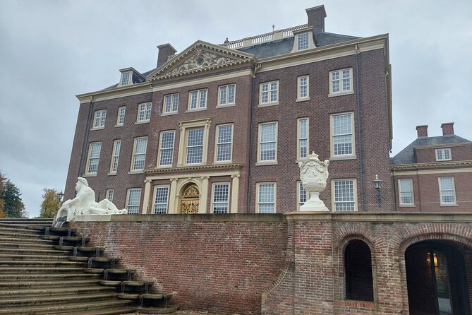 Private Tour to Royal Palace & Castle de Haar from Amsterdam - Private tour flow from Amsterdam, timing, and comfort in the car