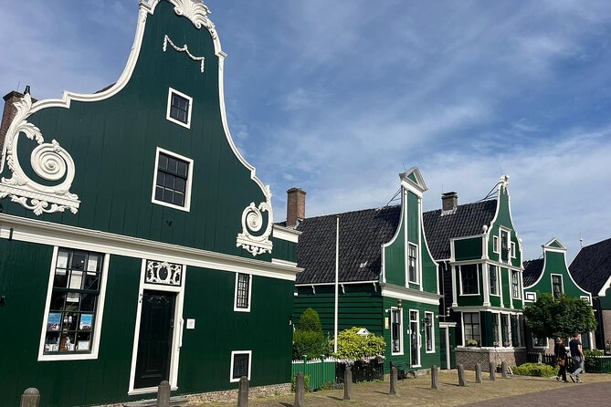 Private Tour to Zaanse Schans, Volendam, and Marken - A compact private loop just north of Amsterdam