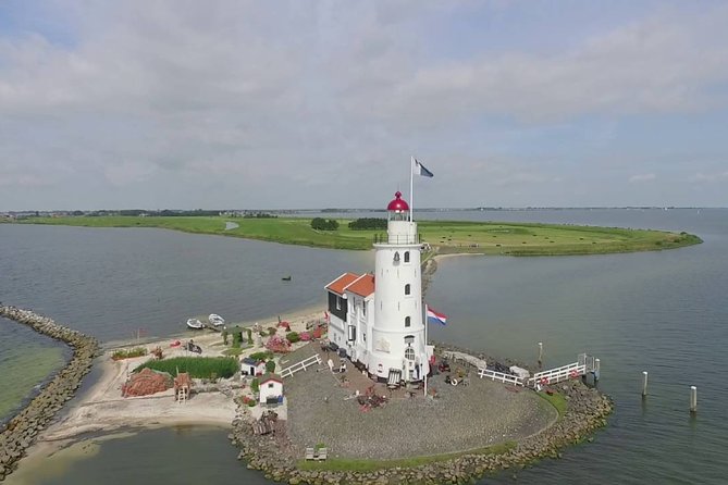 Private Tour to Zaanse Schans, Volendam & Marken 6 hrs 1-15 pers - Zaanse Schans: working windmills, clogs, and cheese near Amsterdam