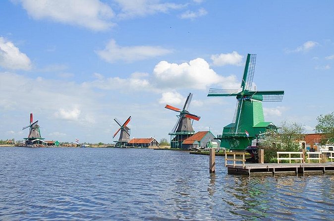Private Tour to Zaanse Schans (Windmill Village) 4 hrs 1-15 pers - What to expect from the route and vehicle comfort