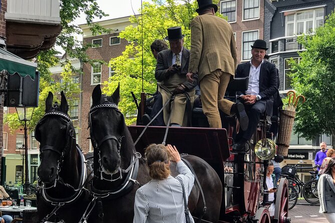 Private tour: Your own Amsterdam: walk through the old city - Price and value for a private 3-hour walk