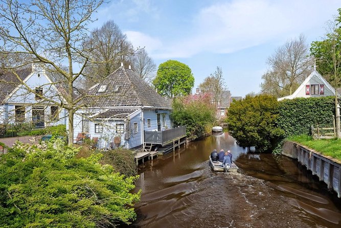 Private Tour Zaanse Schans Windmills and Volendam in Jaguar - Price and value: what $632.16 buys for up to 4