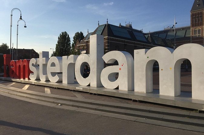 Private Transfer from Amsterdam to AMS Amstrdam Schiphol Airport - Who this transfer suits best