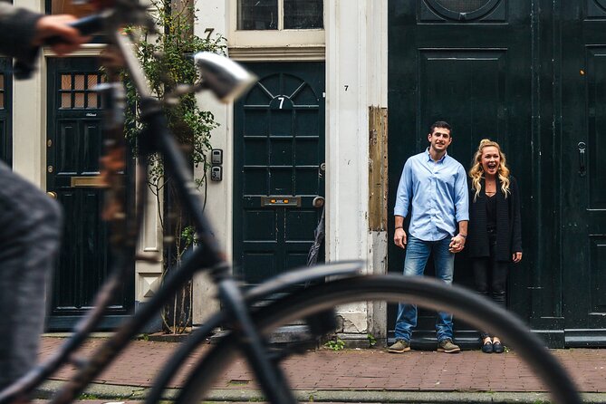 Private Vacation Photography Session with Local Photographer in Amsterdam - Logistics that affect your day: transport, fees, and meeting point