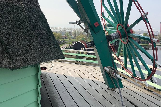 Private Zaanse Schans Windmills and Volendam Tour from Amsterdam - Stop 5 in Volendam: dike, harbor, waffles, and a chance to slow down