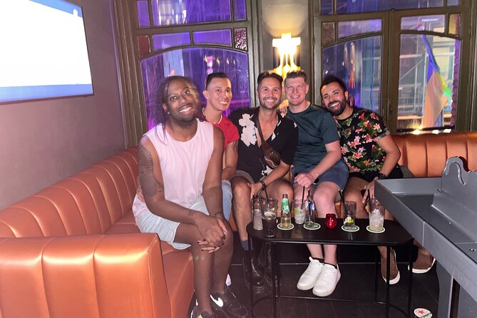 Rainbow Bar Stroll: Sashay through Amsterdam - BLENDXL is the dance center of gravity