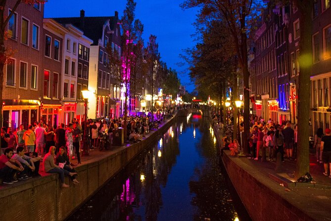 Red Light District Tour by Locals, Small Group (approx 4) - Why This Red Light District Tour Feels More Honest