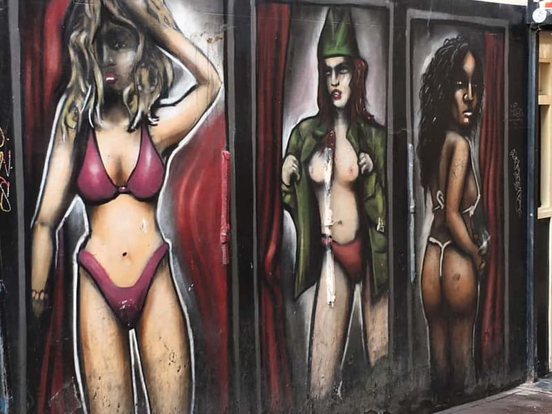 REDKULT: Red Light District & Historical City Center - Respect and rules: how to keep the tour comfortable