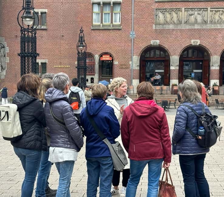REDKULT: Red Light District & Historical City Center - The Red Light District walk: what you should expect to learn