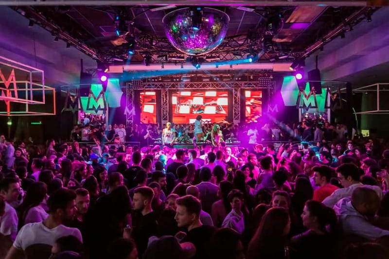 Rockstar for an hour: VIP DJ workshop in a real club - Drinks After Your Set: Discounted Beer and Wine Downstairs