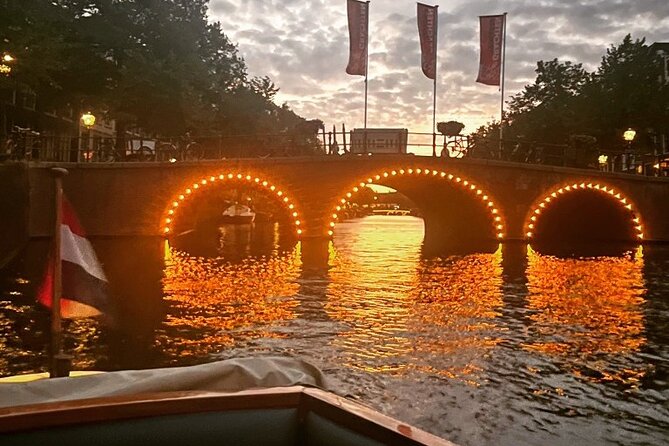 Romantic Private Boat Tour Amsterdam 90min incl welcome drink - Prinsengracht and Herrengracht: the canal belt you do not want to miss