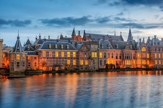 Rotterdam, Delft and The Hague Guided Tour from Amsterdam - The ride part: air-conditioned comfort and what to expect on a long coach day