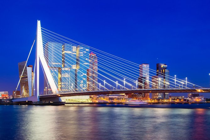 Rotterdam to Schiphol Airport & Amsterdam Private Transfer - Inside the vehicle: air-conditioning, Wi-Fi, and bag-friendly comfort