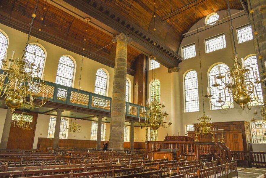 Skip-the-line Portuguese Synagogue, Jewish Amsterdam Tour - Adding the Jewish Historical Museum (Joods Museum) in 4 and 5 hours