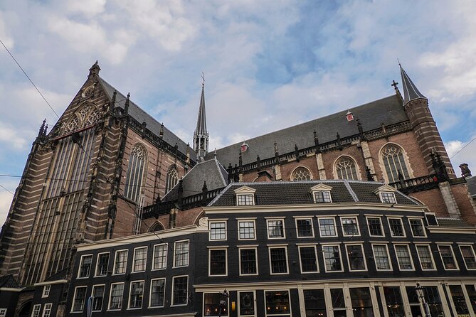 Skip-the-line Royal Palace of Amsterdam Private Guided Tour - Stop-by-stop: Dam Square to Amsterdam Centraal