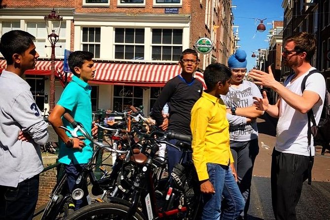 Small Group Guided Bike Tour of Amsterdam's Hidden Gems - Why cycling makes Amsterdam click in 3 hours