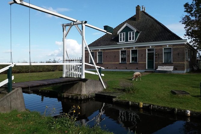 Small-Group Guided Sunset Canoe Tour in Waterland with Dinner - Practical tips so your sunset goes smoothly