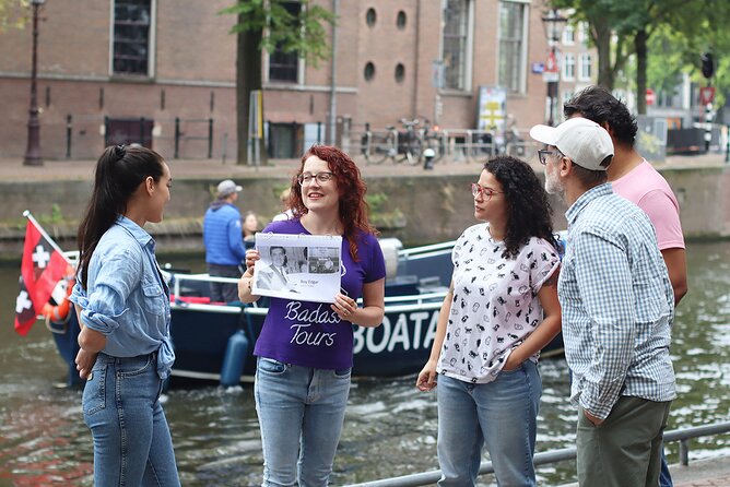 Small Group LGBTQ+ History Tour in Amsterdam - Munttoren (Munt Tower): A Shopkeeper Who Tried To Protect Friends