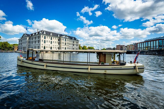 Small-Group Luxury Canal Cruise with Local Skipper - Price value for a max-12 electric boat tour