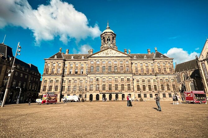 Small Group Walking Tour - Hello Amsterdam - Torensluis, UNESCO canal stories plus the difficult part