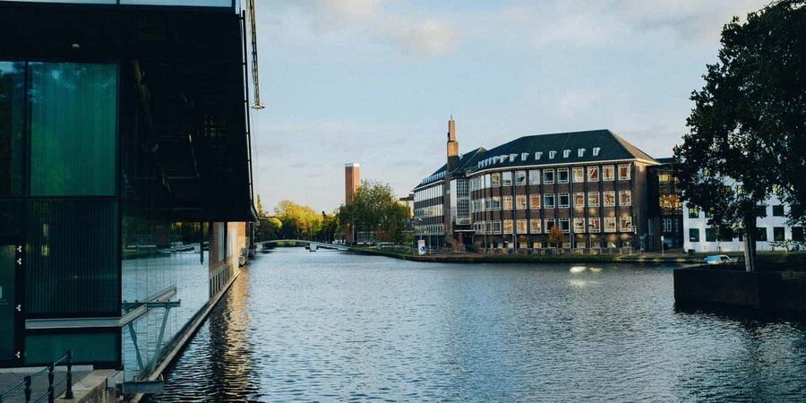 Student and Academic Life Tour in Amsterdam - The application coaching: CV and letter of motivation tips