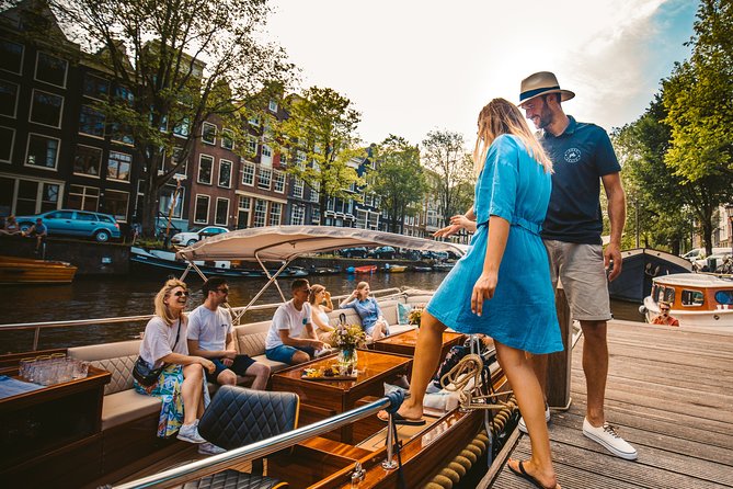 The Ultimate Amsterdam Canal Cruise - 2hr - Small Group with Drinks & Snacks - Who should book, and who might want to reconsider